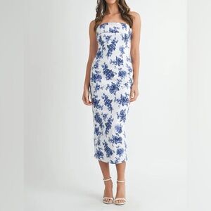 Strapless pencil dress blue and white